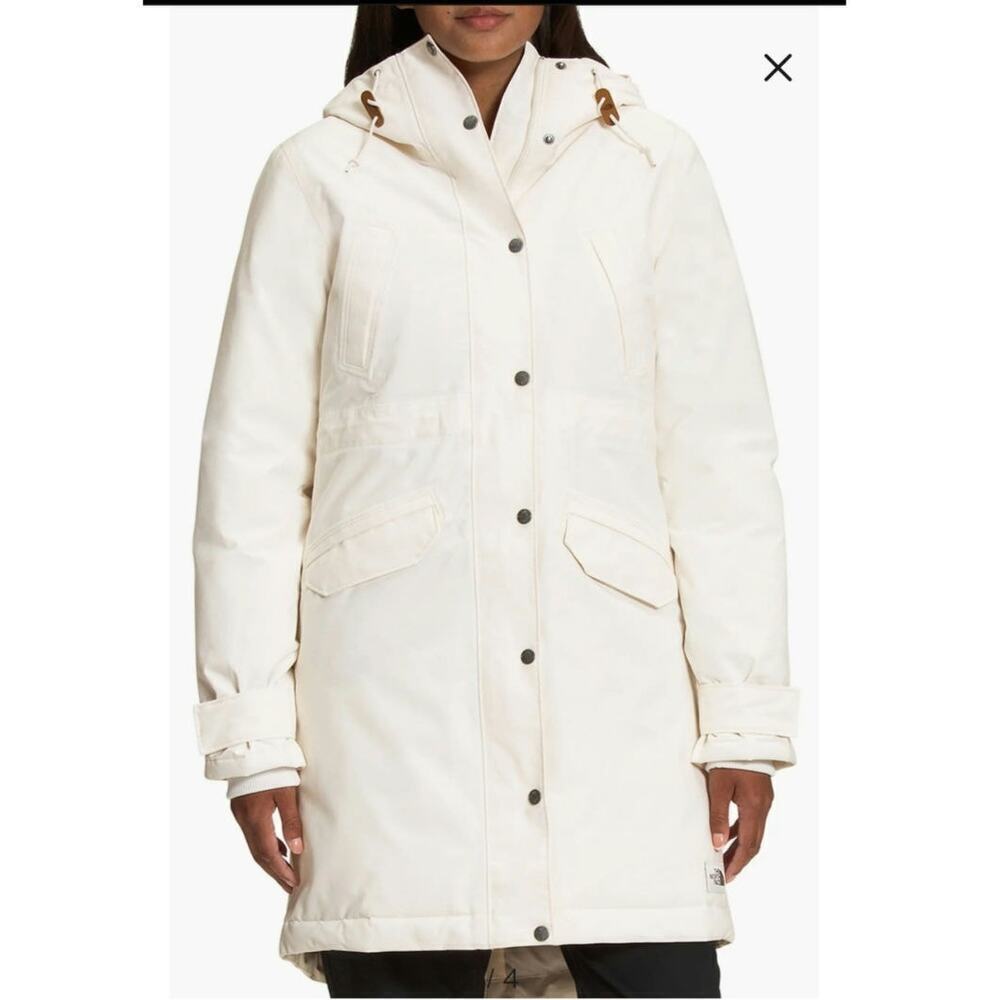 The North Face Snow Water-Repellent Down Parka in Gardenia White, sz Medium